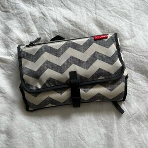 Skip Hop Portable Diaper Clutch - Zig Zag print